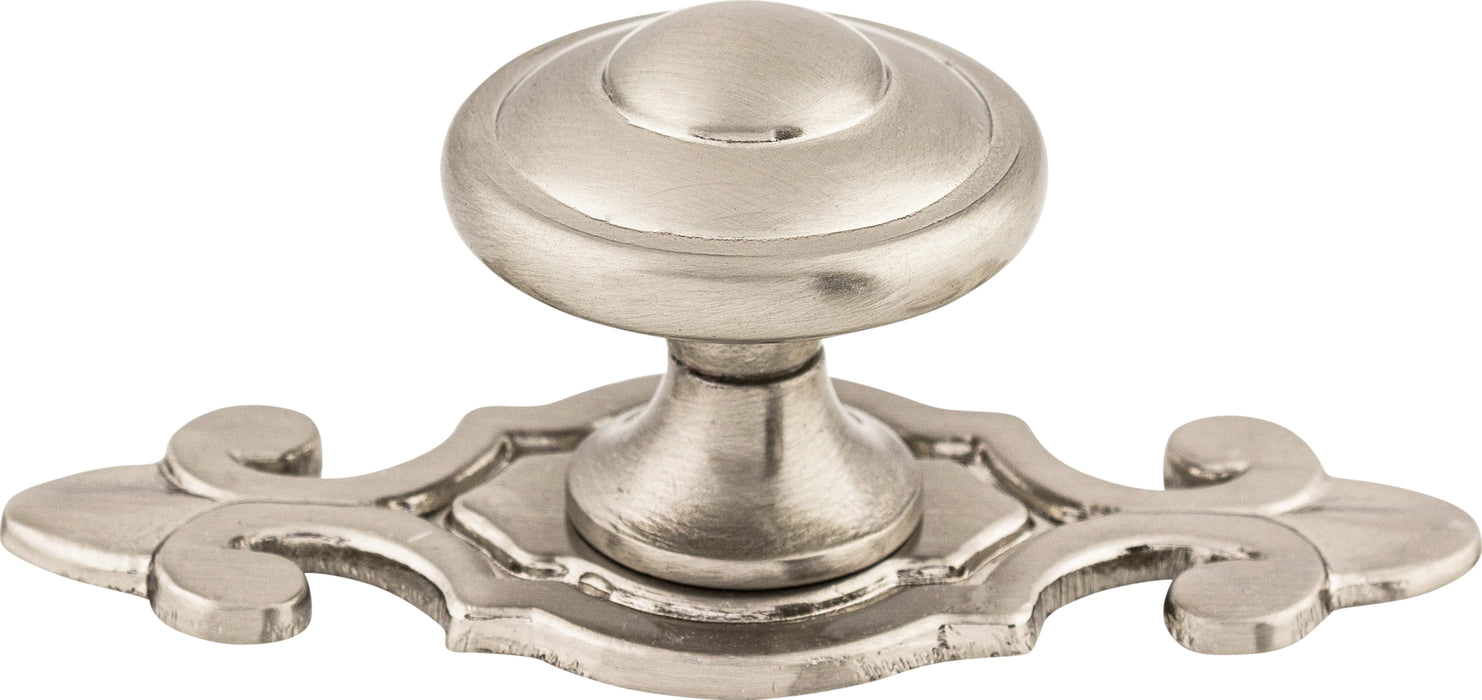 Canterbury Knob 1 1/4 Inch w/Backplate