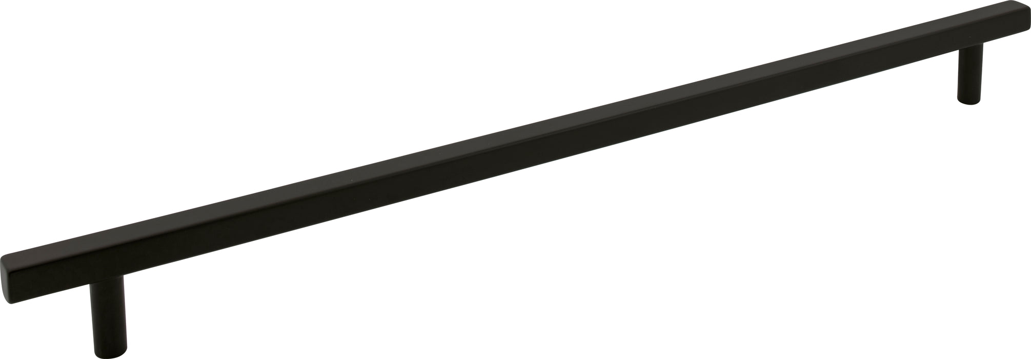 Dominique Cabinet Pull